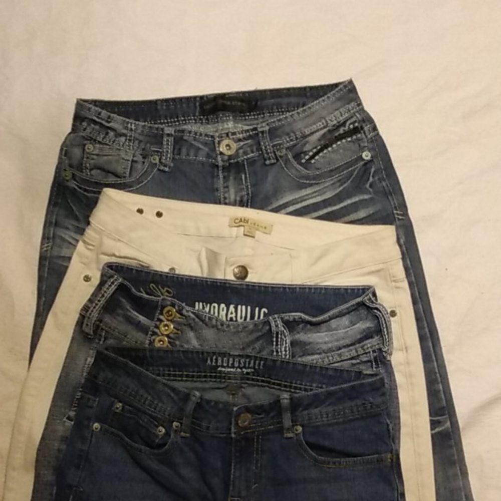Bundle of Size 3/4 jeans.